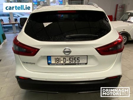 2018 Nissan Qashqai 1.2 SV CVT Premium SS Part 4DR €18,950