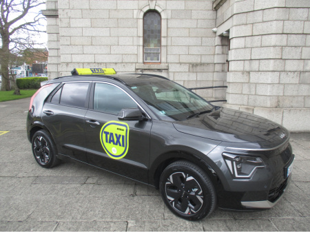 2025 Kia Niro ESPSV ELECTRIC TAXI GRANT OFFER !!!!!
