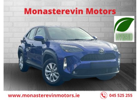 2025 Toyota Yaris Cross LUNA