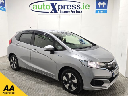 2019 Honda Fit HYBRID F Automatic, Reversing camera