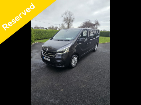 2020 Renault Trafic RESERVED