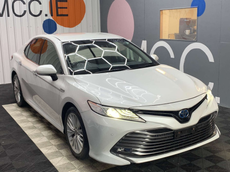 2018 Toyota Camry Toyota Camry 2.5 Hybrid / Heated Leather Seats / Reverse Camera / Toyota Camry Automatic