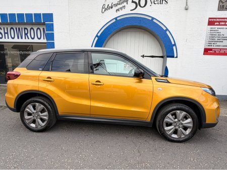 2023 Suzuki Vitara SZT HYBRID  1.4 B/JET €22,650