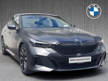 2025 BMW 5 Series 530e M Sport