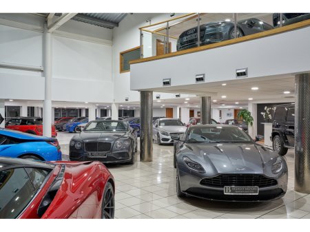 2023 Aston Martin DBX 707 4.0 V8 (707 BHP)=1 OWNER//FULL ASTON MARTIN SERVICE HISTORY=232 D 707 PLATE=IRISH SUPPLIED//TAILORED FINANCE PACKAGES AVAILABLE=TRADE INS WELCOME