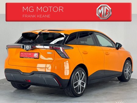 2024 MG 4 EXCLUSIVE- 64KWH**HALF LEATHER INTERIOR**HEATED SEATS & INTERIOR**REVERSING CAMERA**TINTED WINDOWS**ADAPTIVE CRUSIE CONTROL**HISTORY CHECKED**FINANCE ARRANGED** €24,995