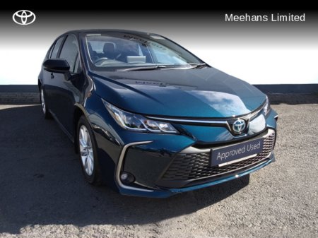 2025 Toyota Corolla COROLLA SALOON LUNA