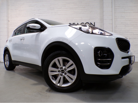 2017 Kia Sportage KIA SPORTAGE*FULL LEATHER HEATED SEATS*PLATINUM SPEC*FULL SERVICE HISTORY*APPLE CARPLAY*COLOUR CAMERA**ACTIVE BRAKING SYSTEM*CRUISE CONTROL**DRIVE MODE SELECTOR*AUTO LIGHTS*A €17,900