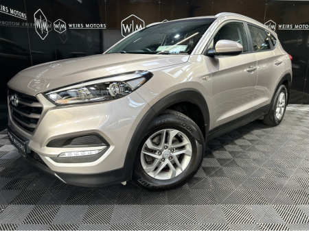2017 Hyundai Tucson 1.7 COMFORT 5DR / LOW MILEAGE