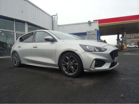 2021 Ford Focus ST-LINE EDITION   VAN
