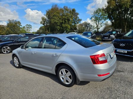 2017 Skoda Octavia Ambition 1.0tsi 115HP 4DR €14,990