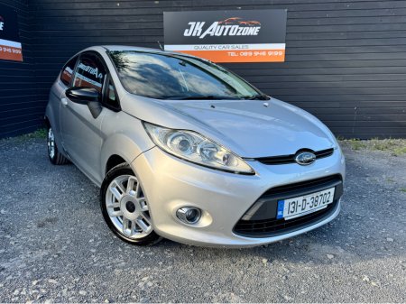 2013 Ford Fiesta 1.25 ZETEC 3DR ARGENTO €6,495