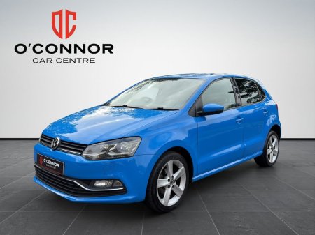 2015 Volkswagen Polo “Blue, Bright, and Brilliant on Fuel.” €9,888