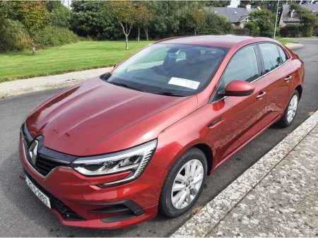2021 Renault Megane PLAY BLUE DCI 115 6DFUL 6DFULL 4DR