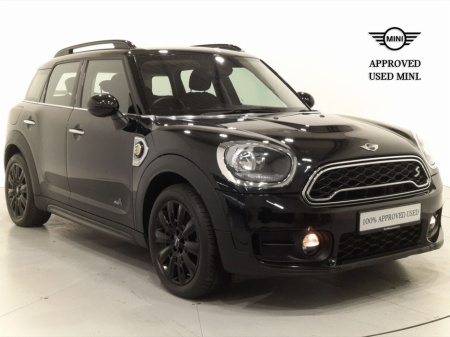 2018 MINI Countryman Cooper S E ALL4 €23,950