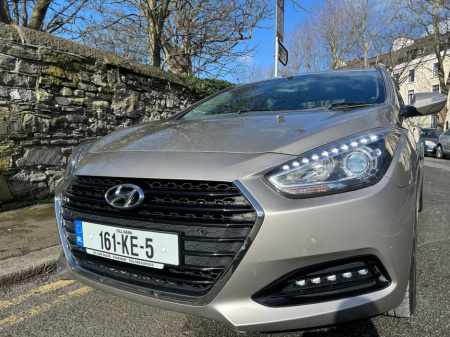 2016 Hyundai i40 SALON EXECUTIVE PARKING CAMERA €9,995