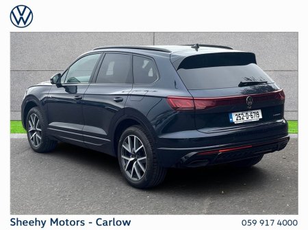 2025 Volkswagen Touareg 3.0TSI R PHEV 462HP €97,950