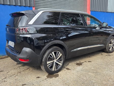 2022 Peugeot 5008 1.5 BlueHDi 130bhp Allure €30,499