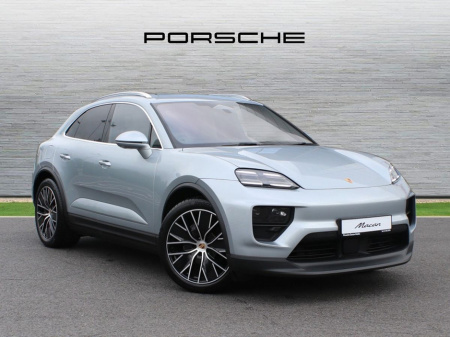 2025 Porsche Macan 4 Electric (New) €120,688