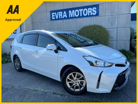 2017 Toyota Prius Alpha 7 SEATER AUTOMATIC 1.8 PETROL HYBRID