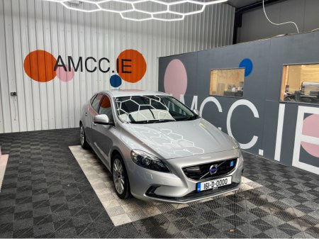 2016 Volvo V40 €14950! 2016 VOLVO V40 2.0L DIESEL / 67K KMS / LANE ASSIST, REVERSE CAMERA & MORE