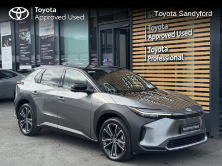 2022 Toyota bZ4X PREMIERE EDITION // PANORAMIC GLASS ROOF // LEATHER HEATED SEATS // 360 CAMERA // APPLE CARPLAY/ANDROID AUTO // POWER TAILGATE // FULL WARRANTY €35,945