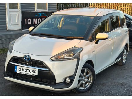 2016 Toyota Sienta 1.5L Automatic Petrol Hybrid  7-Seater  Low Mileage (2483) €13,995