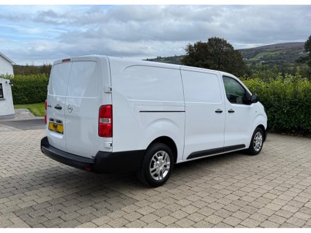 2023 Opel Vivaro Dynamic L2H1-1.5 100BHP €17,845