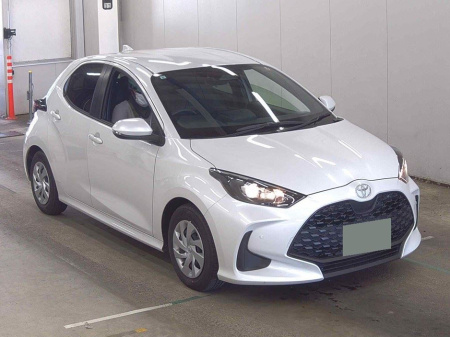 2024 Toyota Yaris AUTOMATIC 1.0 PETROL *Coming Soon* / 6k KMs / Reverse Camera