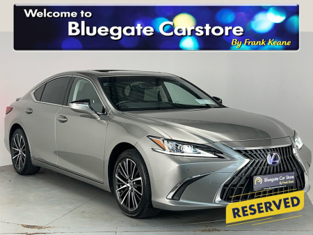 2022 Lexus ES 300 H DYNAMICS**DIGITAL DASH**LEATHER MULTIFUNCTIONAL STEERING WHEEL**BLACK LEATHER INTERIOR**FRONT HEATED SEATS**PANORAMIC SUNROOF**REVERSE CAMERA**PARKING SENSORS**TOUCH SCREEN MEDIA DISPLAY**BLUETOOTH** €43,495