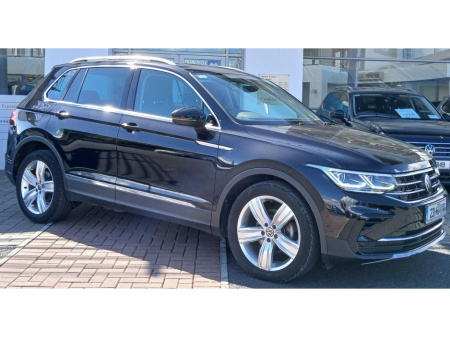 2023 Volkswagen Tiguan Elegance 2.0 TDI 150HP *BLUETOOTH, FINANCE AVAILABLE, CRUISE CONTROL*