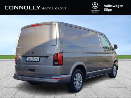 2022 Volkswagen Transporter Highline SWB 150 bhp €26,790