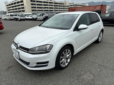 2015 Volkswagen Golf 1.4 TSI HIGHLINE AUTO €13,495