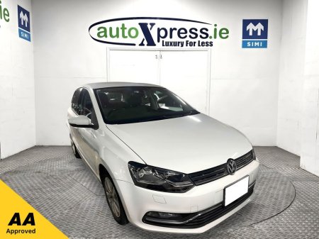 2017 Volkswagen Polo 1.2 TSI Automatic, Reversing camera