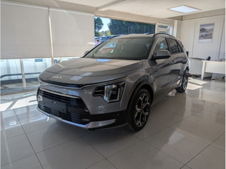 2025 Kia Niro PHEV Special Edition (Sunroof)