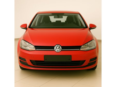 2014 Volkswagen Golf  €7,999