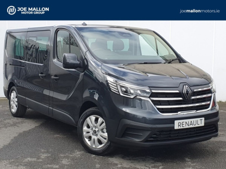 2025 Renault Trafic Passenger 170 Extra Auto 9 Seater