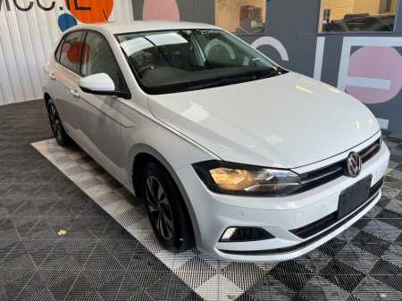 2019 Volkswagen Polo Polo Automatic 1.0 / Reverse Cam + Parking Sensors €18,950