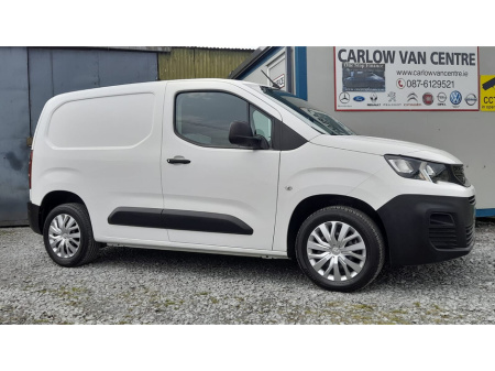 2020 Peugeot Partner  €9,950
