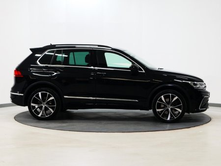 2023 Volkswagen Tiguan *18* R-LINE TSI PHEV S- DSG €39,900