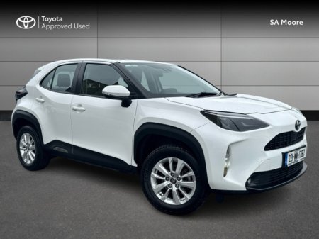 2022 Toyota Yaris Cross LUNA HYBRID