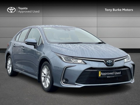 2020 Toyota Corolla Luna Edition Hybrid - Automatic - Tax EUR 170 - Service History @TBM TOYOTA // Front Electric Windows // Rear Electric Windows // Electric Mirrors // Apple Carplay // Android Auto €22,899