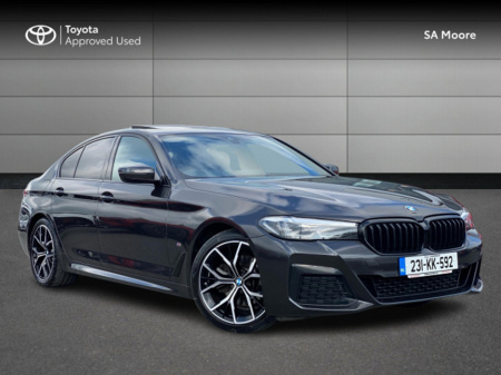 2023 BMW 5 Series 520D - M-Sport - Sunroof!