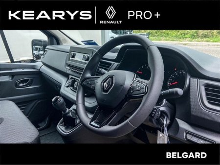2023 Renault Trafic SWB 130BHP Business Panel Van @ KEARYS BELGARD €21,911