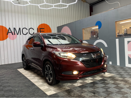 2015 Honda Vezel 1.5 HYBRID / 62k KMs / Heated Seats, Reverse Camera & More