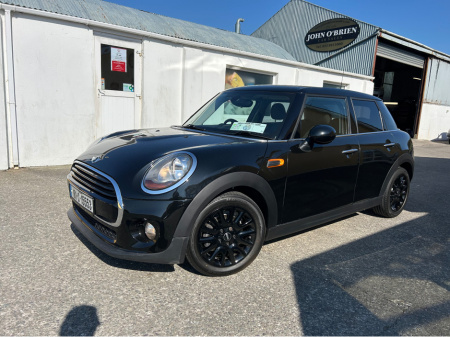 2018 MINI Hatch 1.5 5DR COOPER €15,250