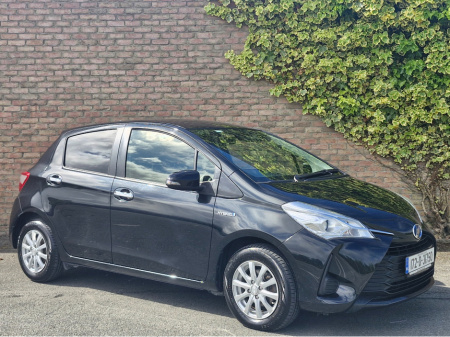 2017 Toyota Vitz AUTOMATIC HYBRID FINANCE AVAILABLE €10,995