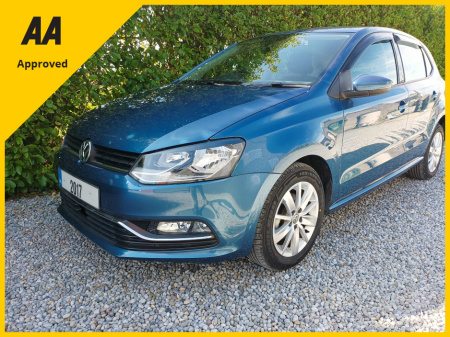 2017 Volkswagen Polo 1.2 TSI AUTOMATIC ONLY 24,835KM ALLOY WHEELS 2 FACTORY REMOTE KEYS STOP START TECHNOLOGY AUTO HEADLIGHTS REVERSE CAMERA LARGE TOUCH SCREEN RADIO TINTED GLASS COMPREHENSIVE SERVICE HISTORY ( 5 STAMPS)
