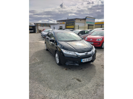2014 Honda Grace DAA-GM4 4DR AUTO €9,999