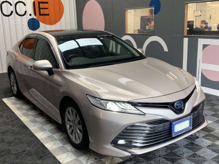 2017 Toyota Camry Sun-Roof Toyota Camry 2.5 Hybrid / Reverse Camera / Cruise Control / Toyota Camry Automatic